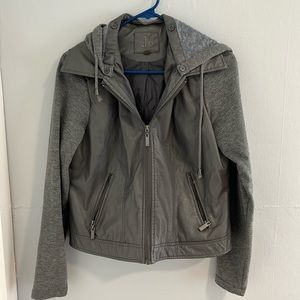Junior’s leather jacket